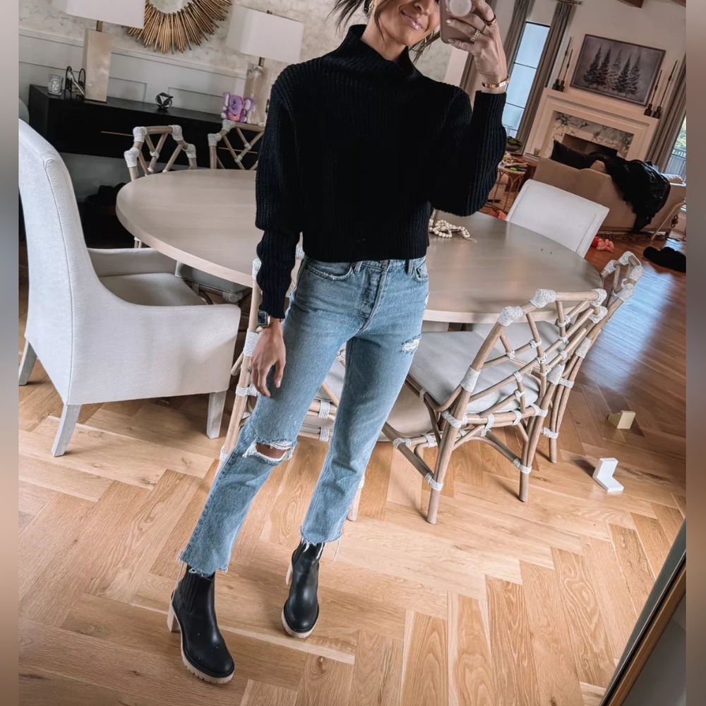 GRLFRND Karolina High Rise Straight Crop 30